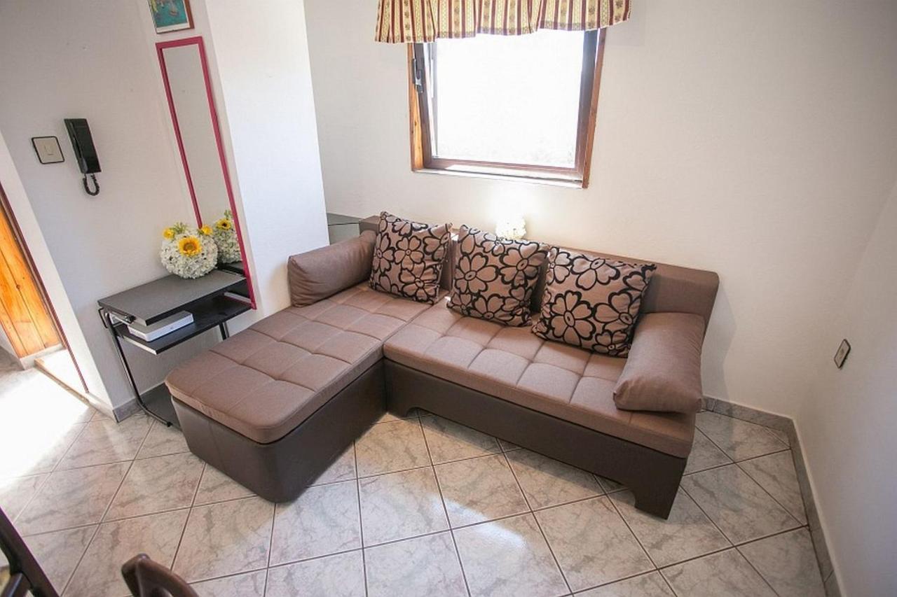 Apartments Materada ポレッチ エクステリア 写真