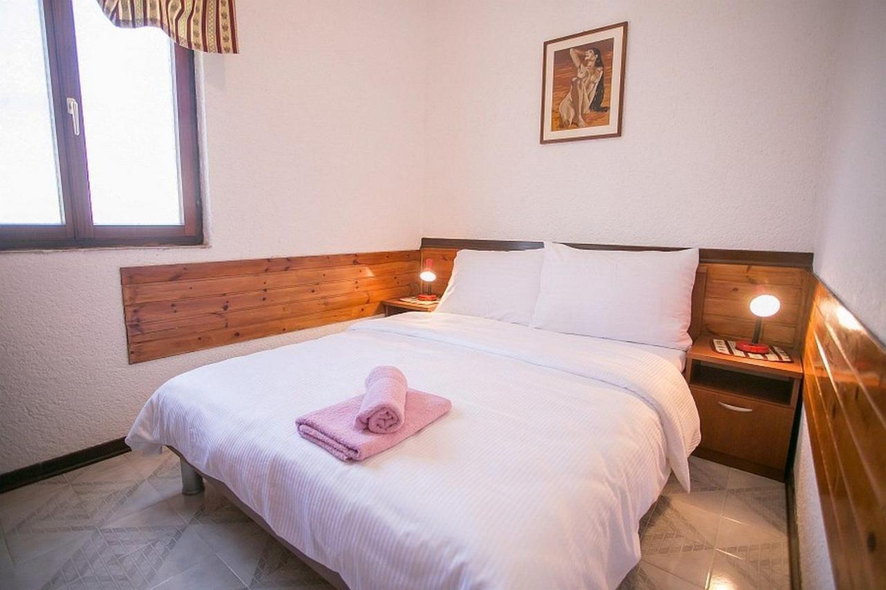 Apartments Materada ポレッチ エクステリア 写真