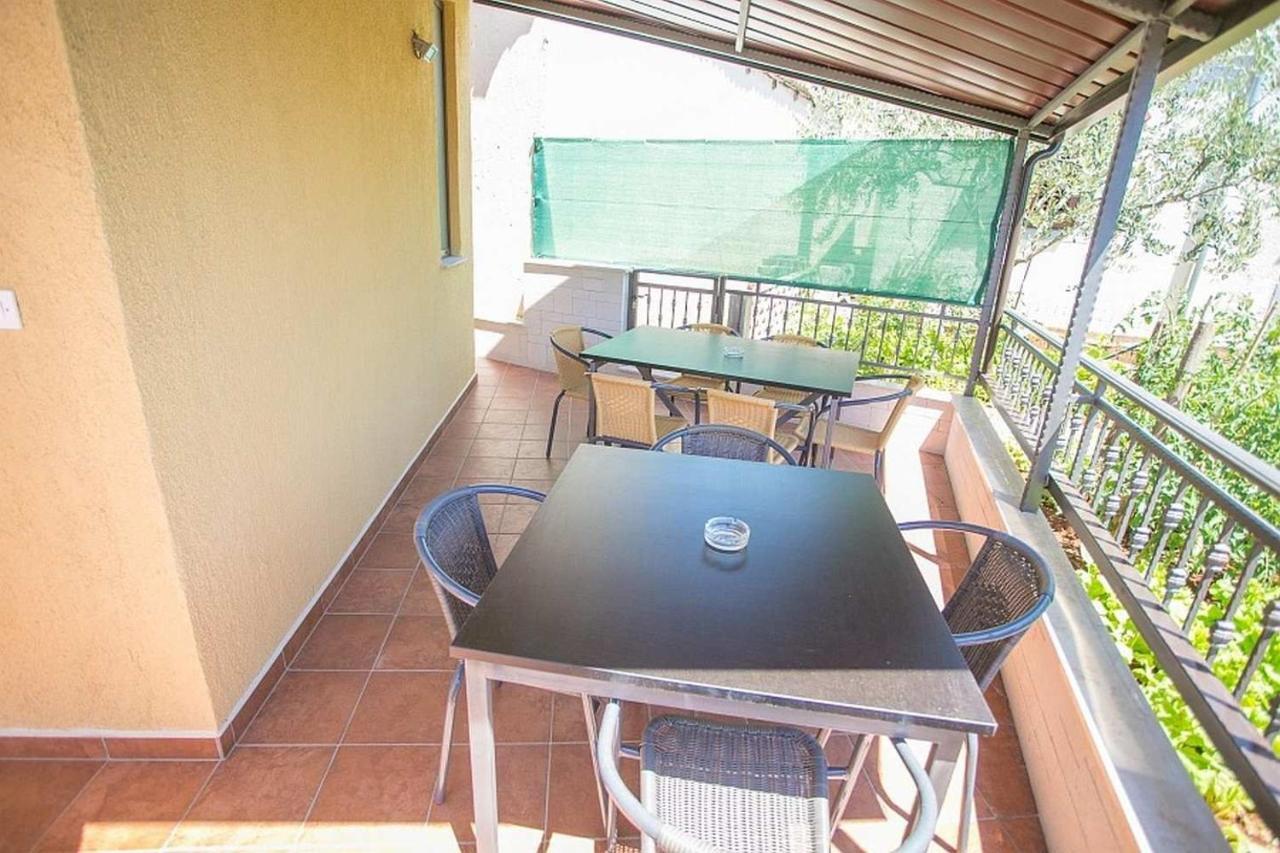 Apartments Materada ポレッチ エクステリア 写真