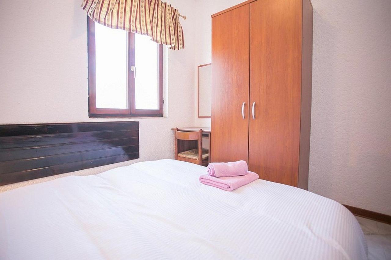 Apartments Materada ポレッチ エクステリア 写真